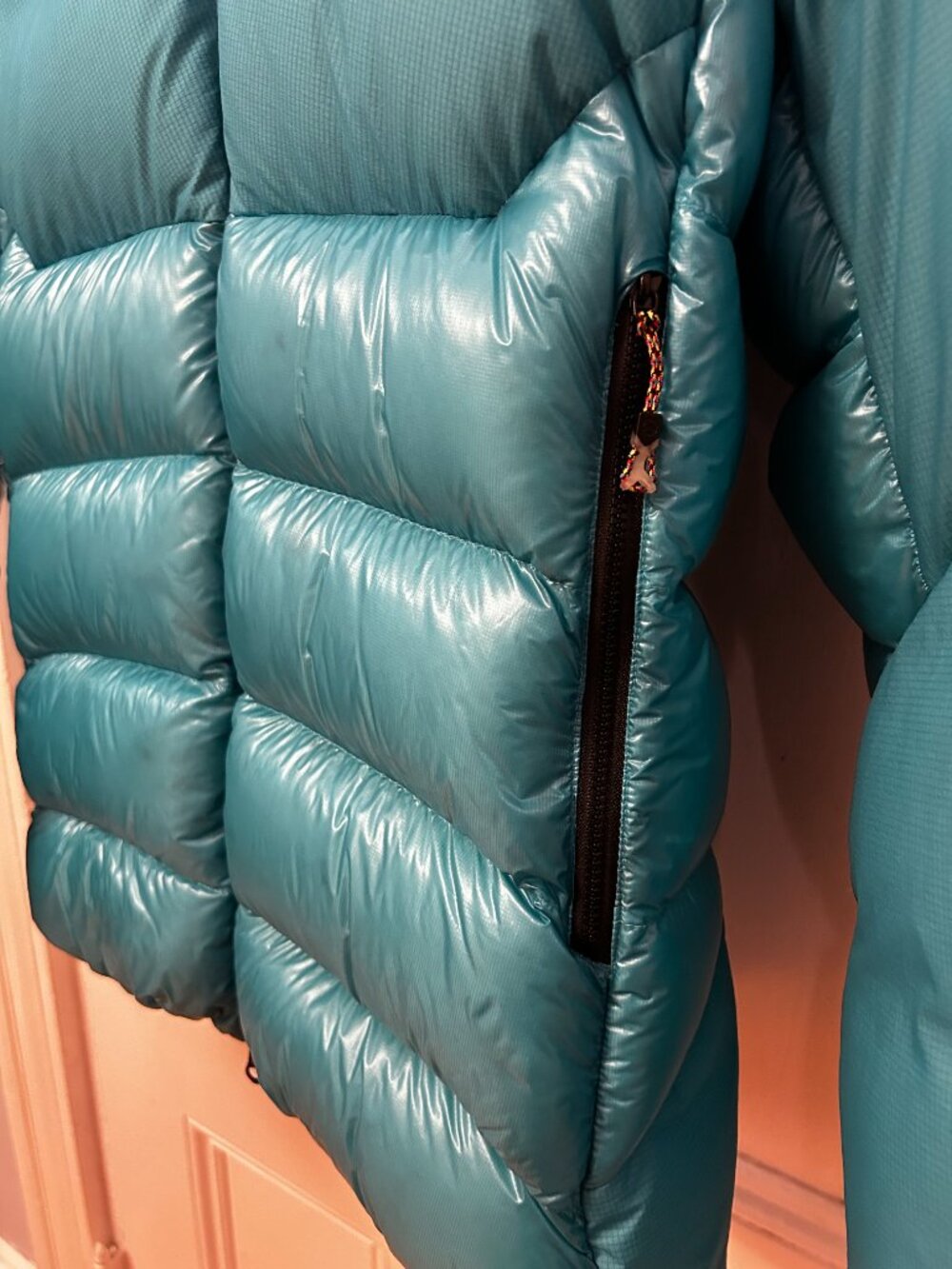 The North Face Women's Summit L6 Down Belay Parka Limited Edition - Medium - Picture 7 of 14